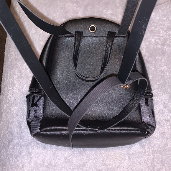 Mini backpack - Picture 4 of 4